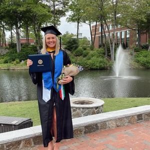 Meet your Posher, Hannah